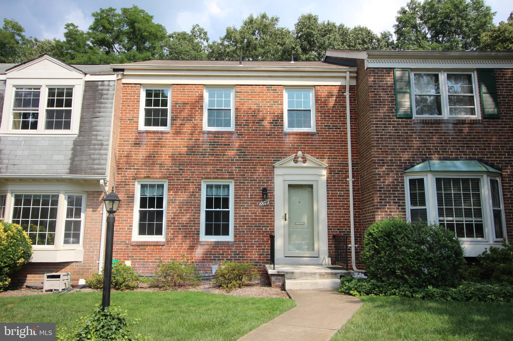 2348 WHEYSTONE COURT