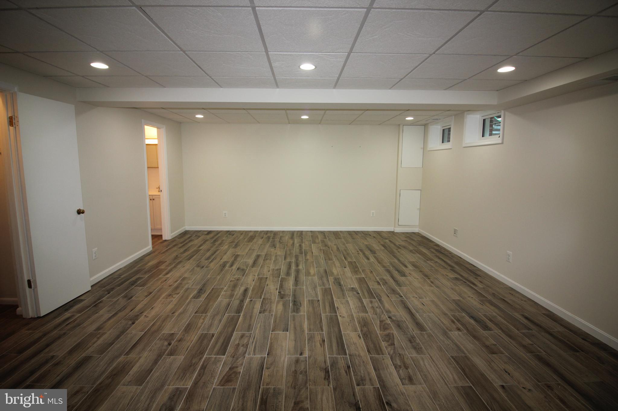 2348 WHEYSTONE COURT