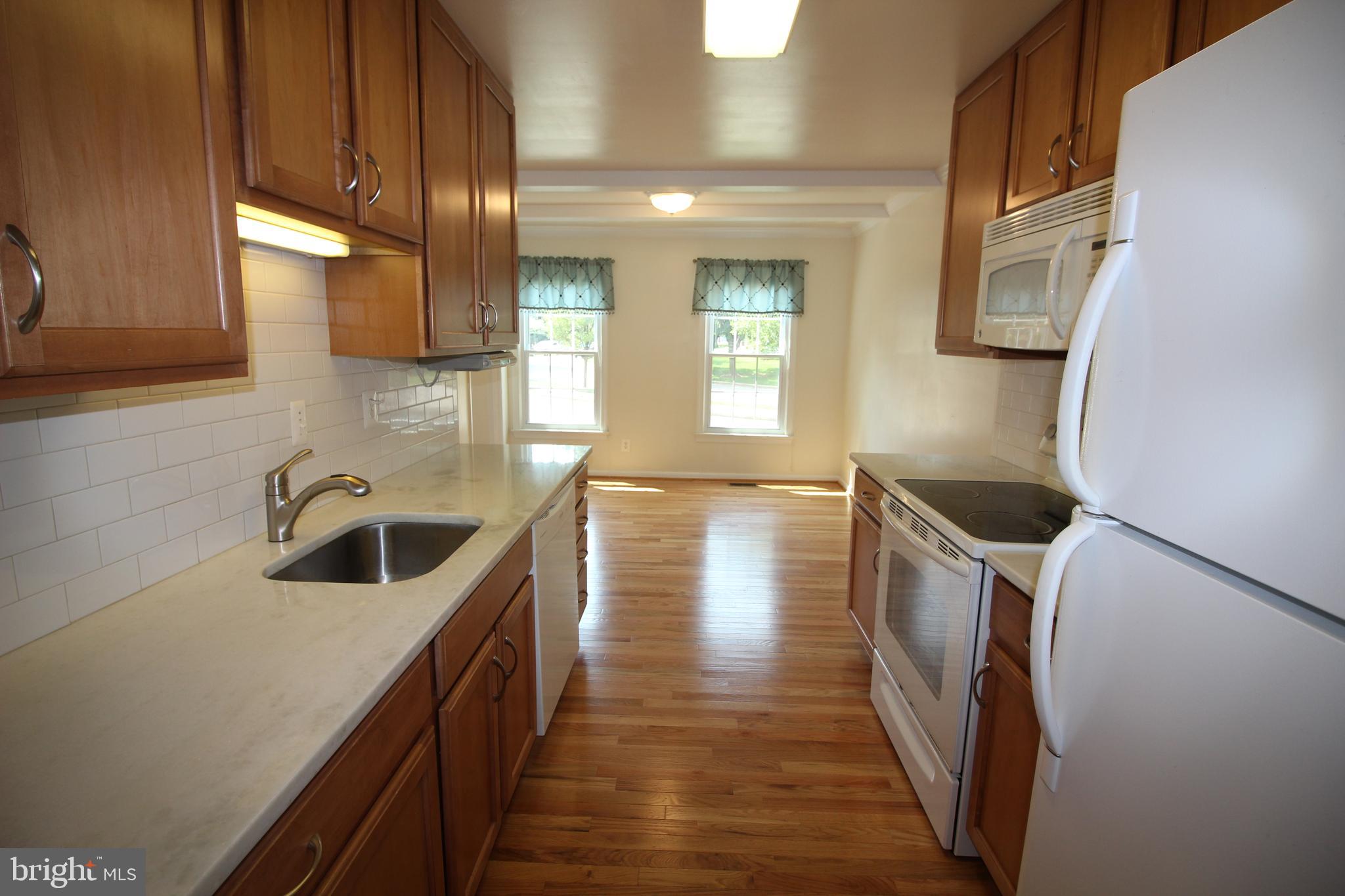 2348 WHEYSTONE COURT