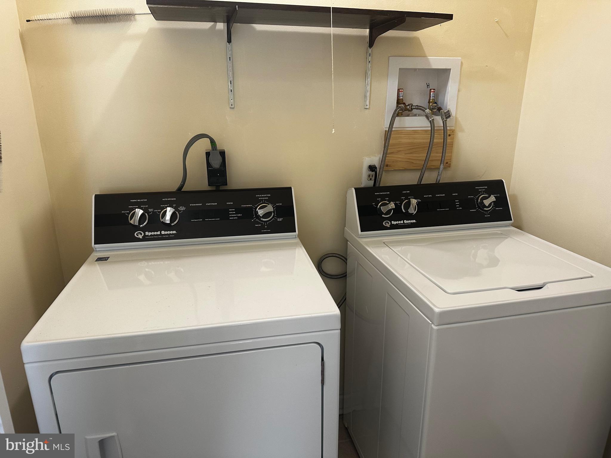 7904 INVERTON ROAD 204