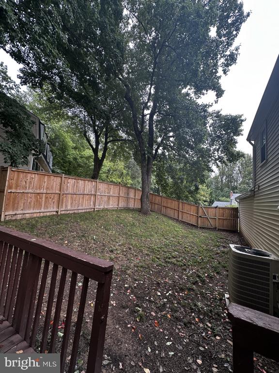 2281 DOSINIA COURT