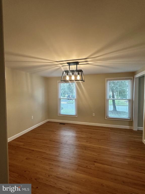 2281 DOSINIA COURT