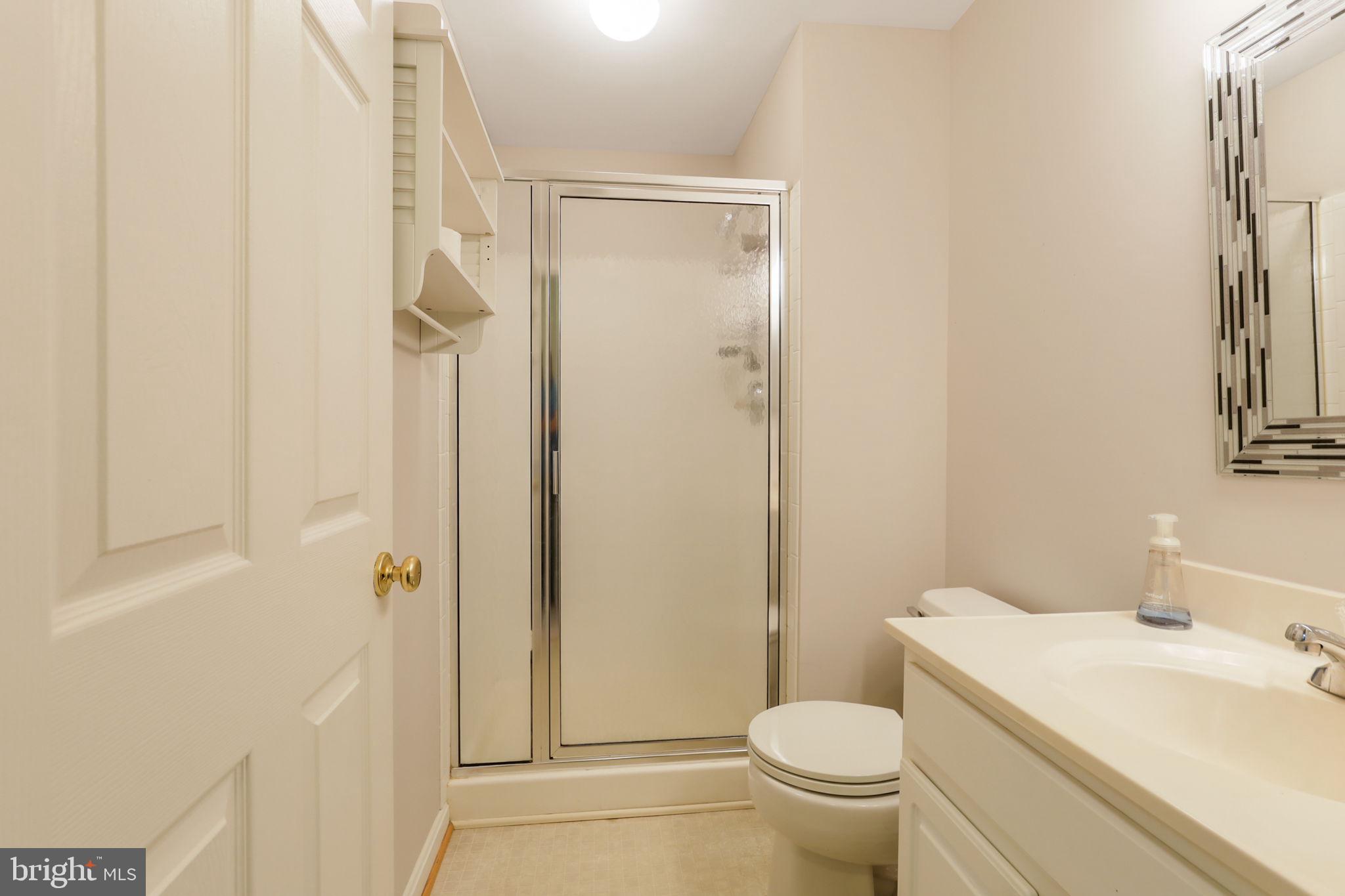 43056 CANDLEWICK SQUARE