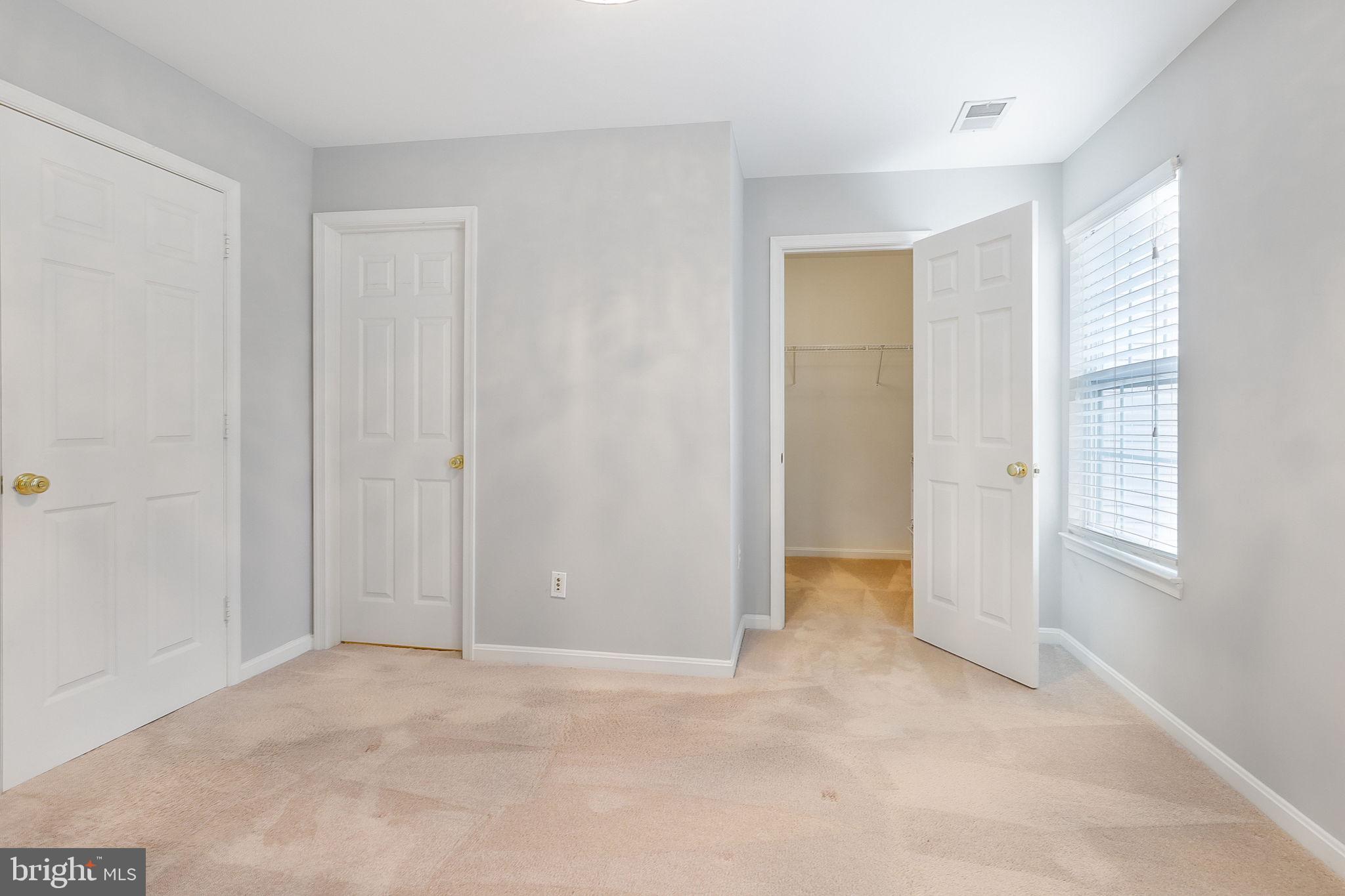 43056 CANDLEWICK SQUARE