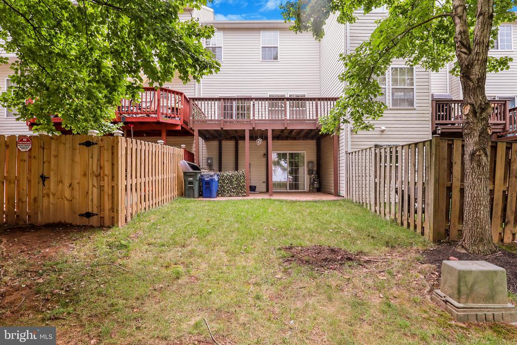 43056 CANDLEWICK SQUARE