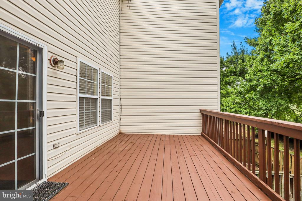43056 CANDLEWICK SQUARE