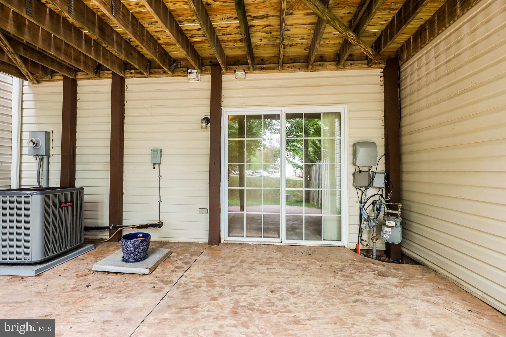 43056 CANDLEWICK SQUARE