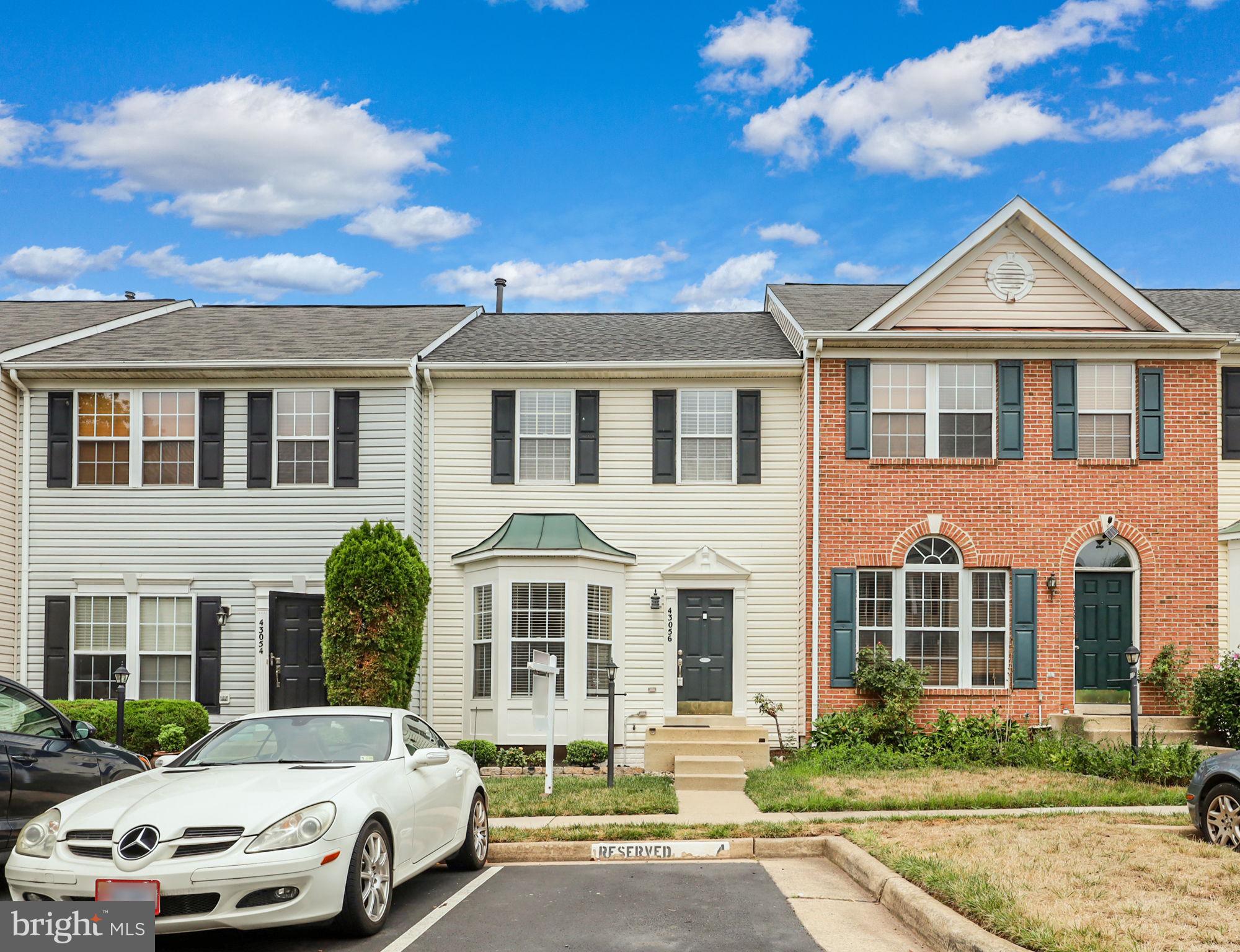 43056 CANDLEWICK SQUARE