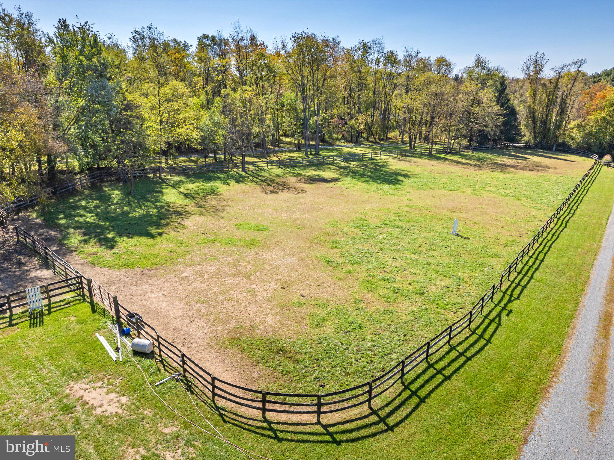 40034 FEATHERBED LANE