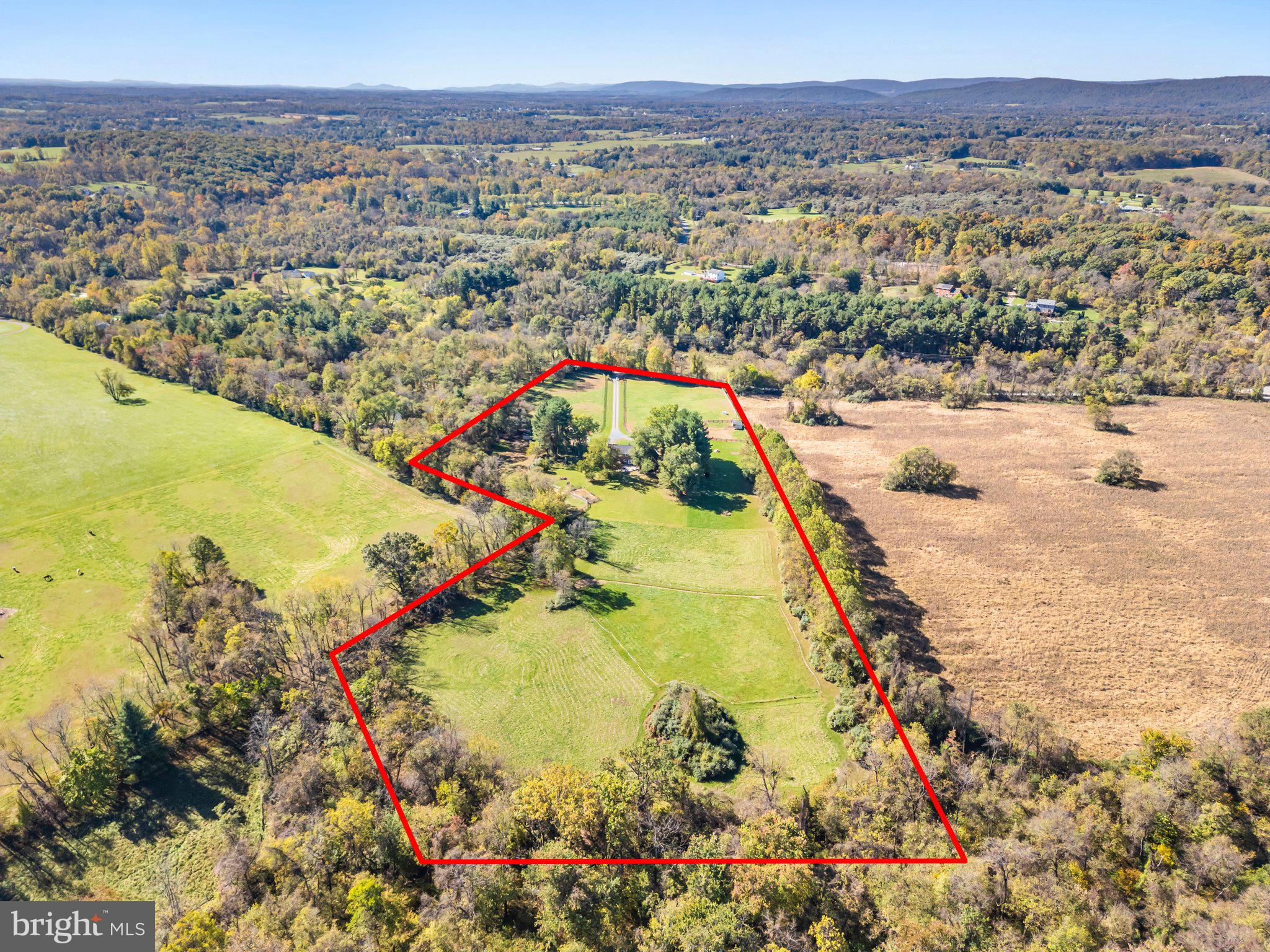 40034 FEATHERBED LANE