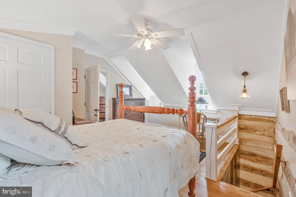 12519 MOUNTAIN ROAD
