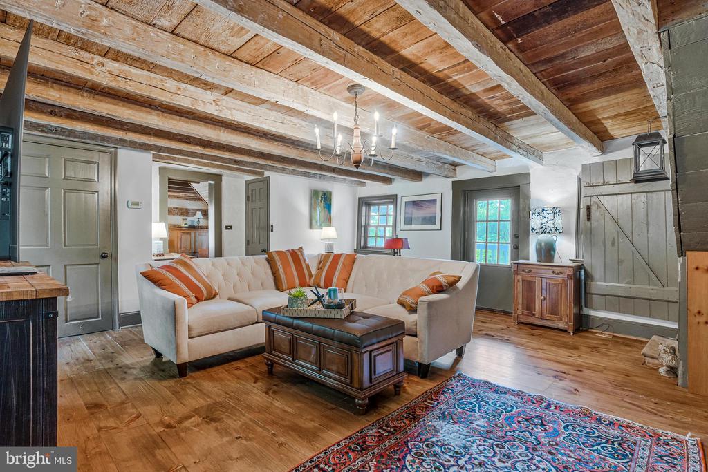 12519 MOUNTAIN ROAD