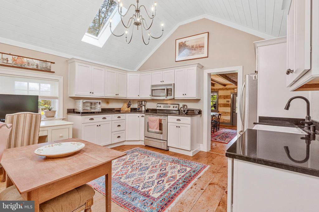 12519 MOUNTAIN ROAD