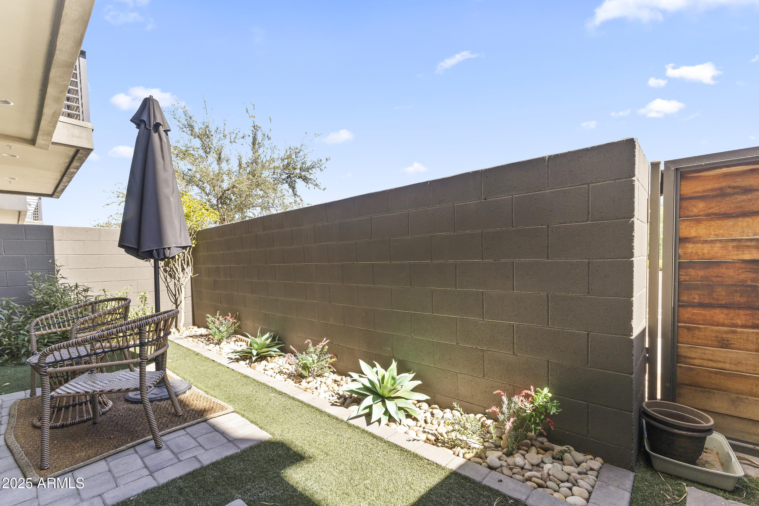 6850 E MCDOWELL Road, 23