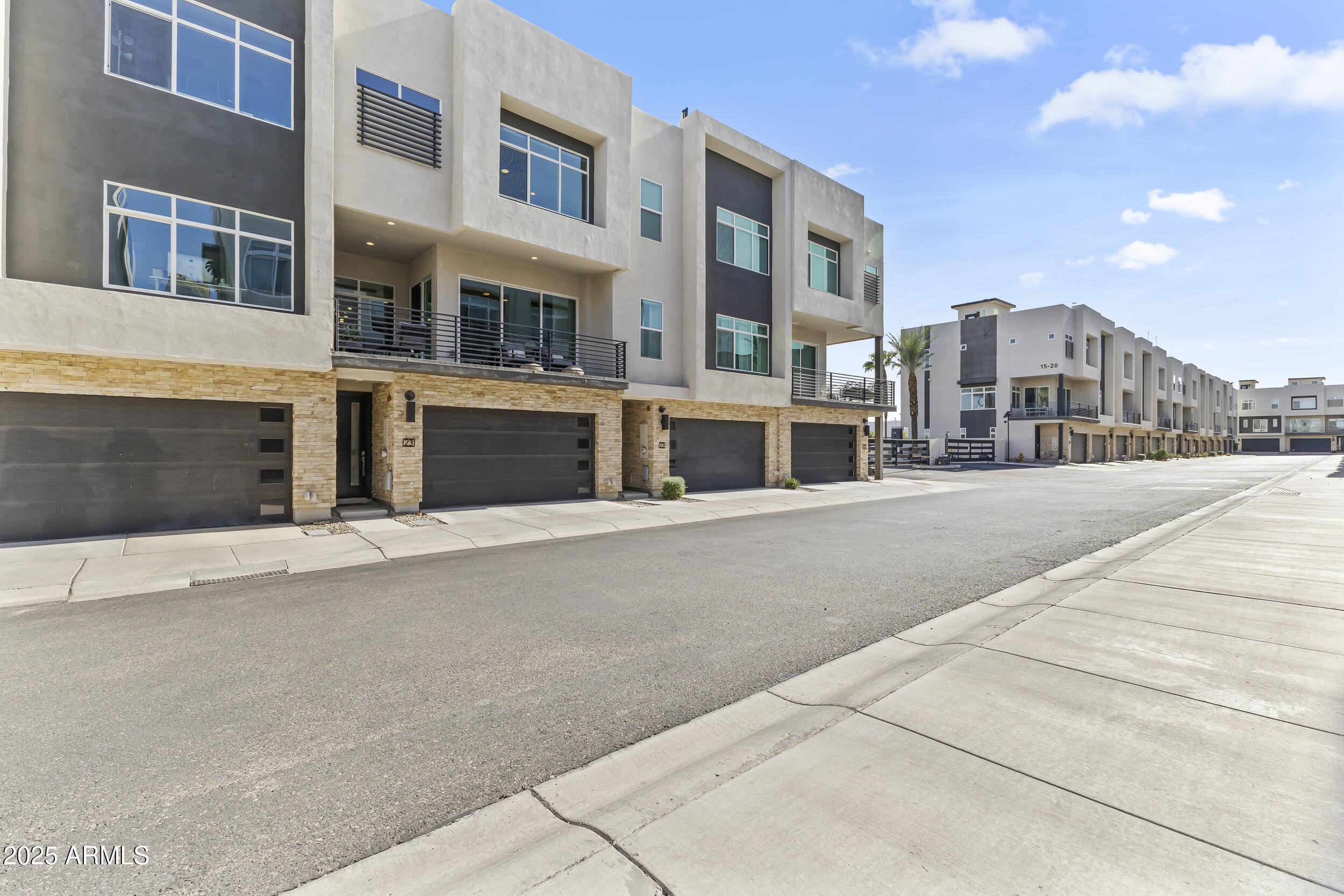 6850 E MCDOWELL Road, 23