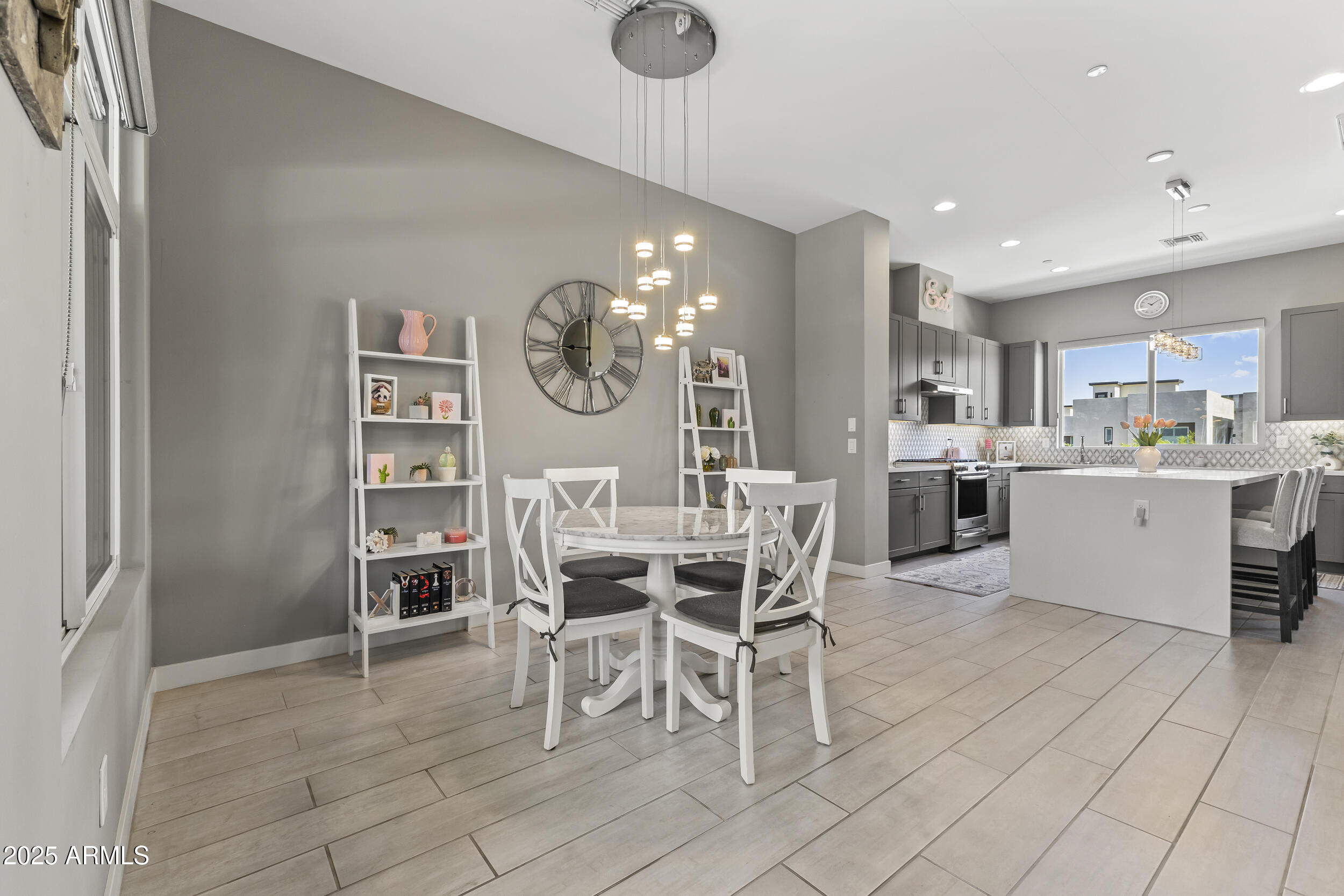 6850 E MCDOWELL Road, 23