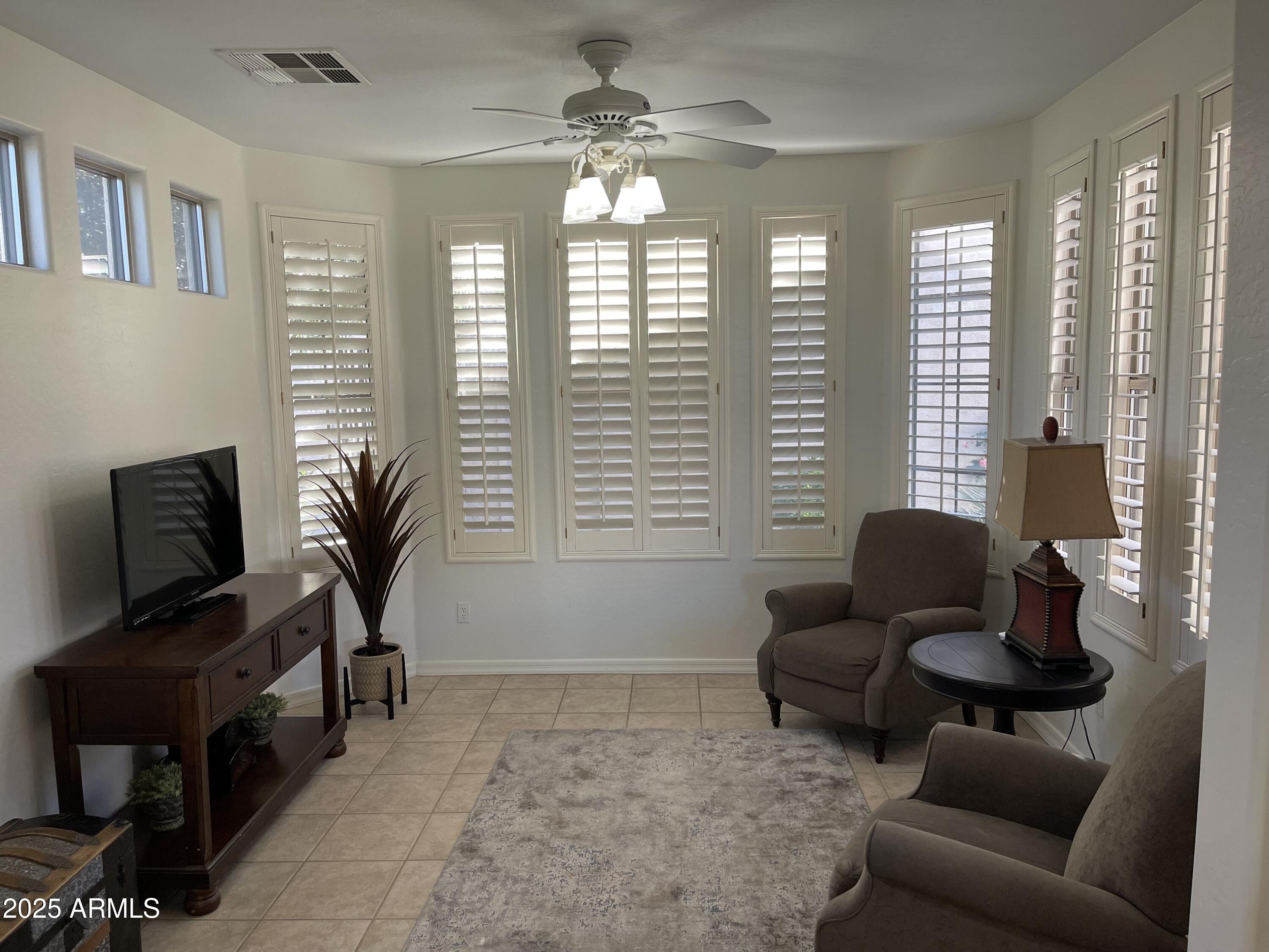 4146 E AZALEA Drive E