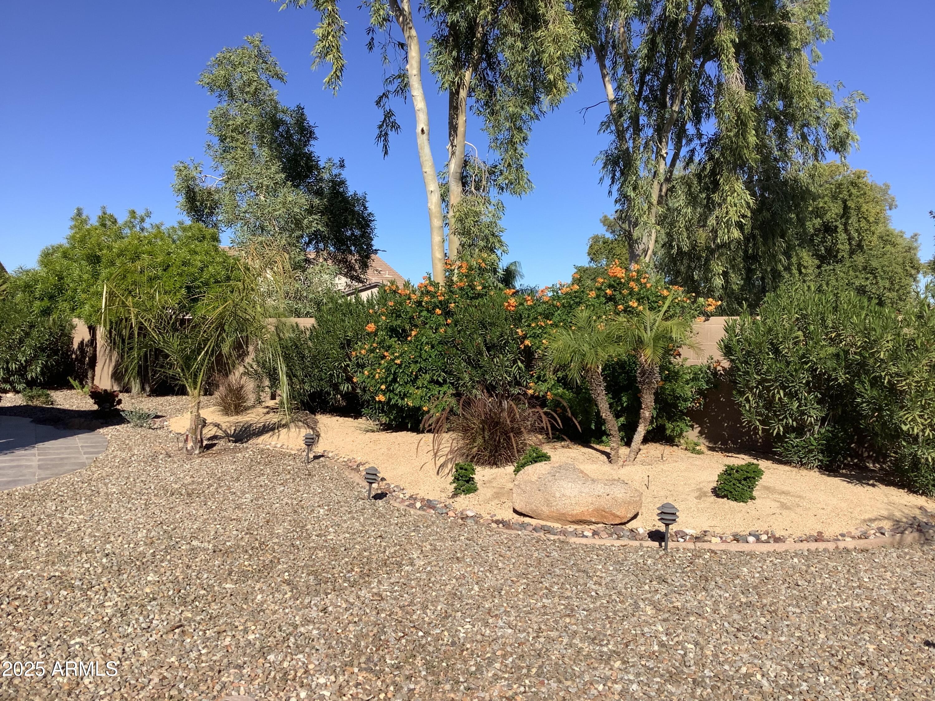 4146 E AZALEA Drive E