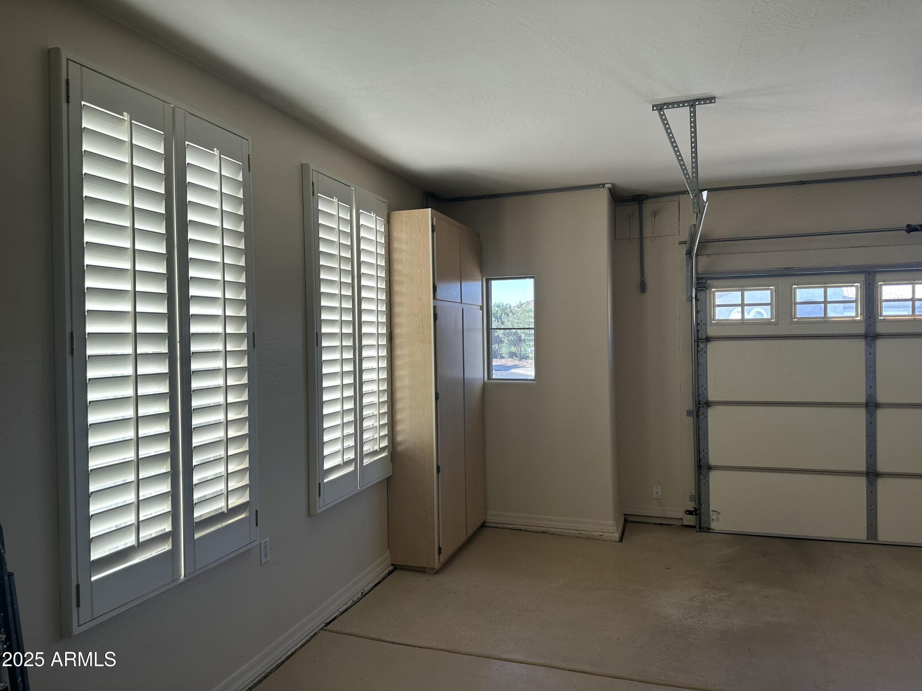 4146 E AZALEA Drive E