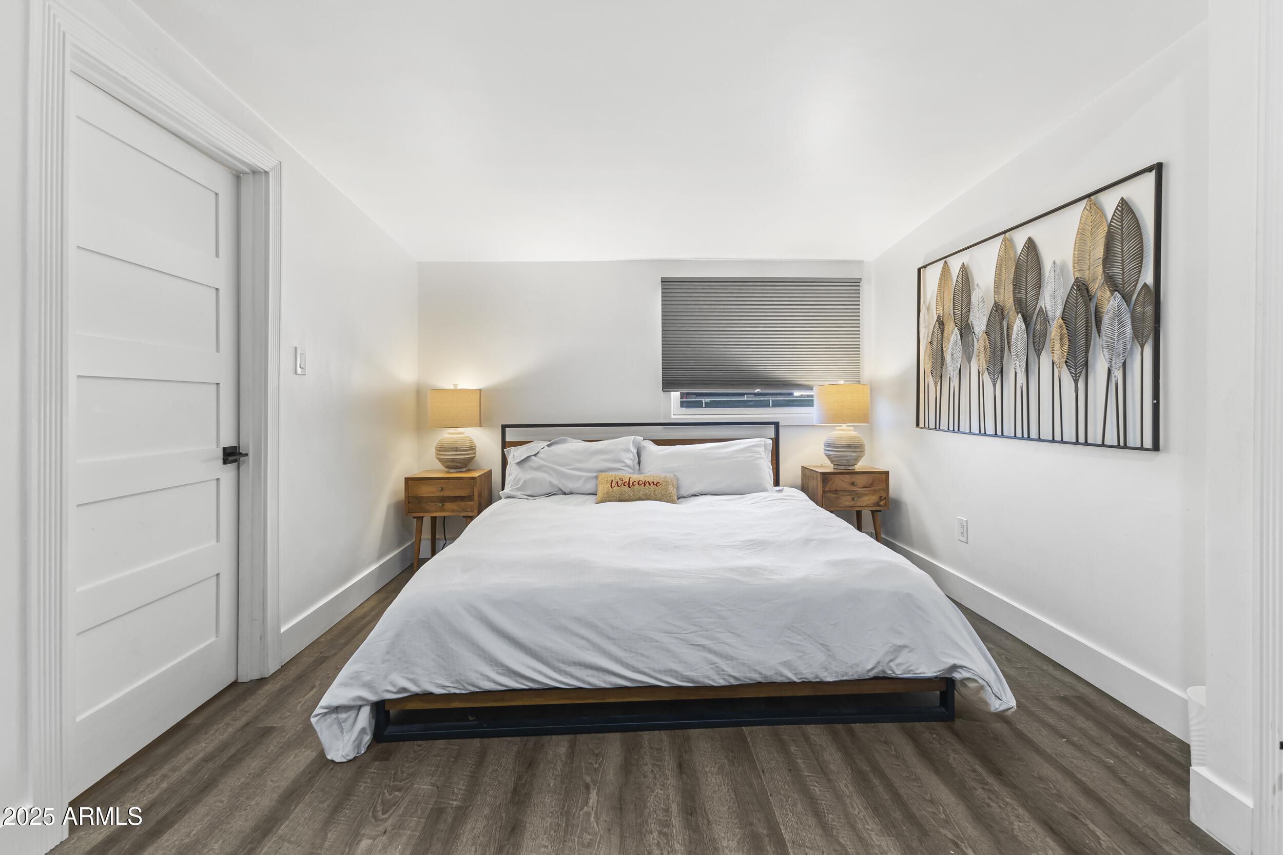 1315 W WOODLAND Avenue