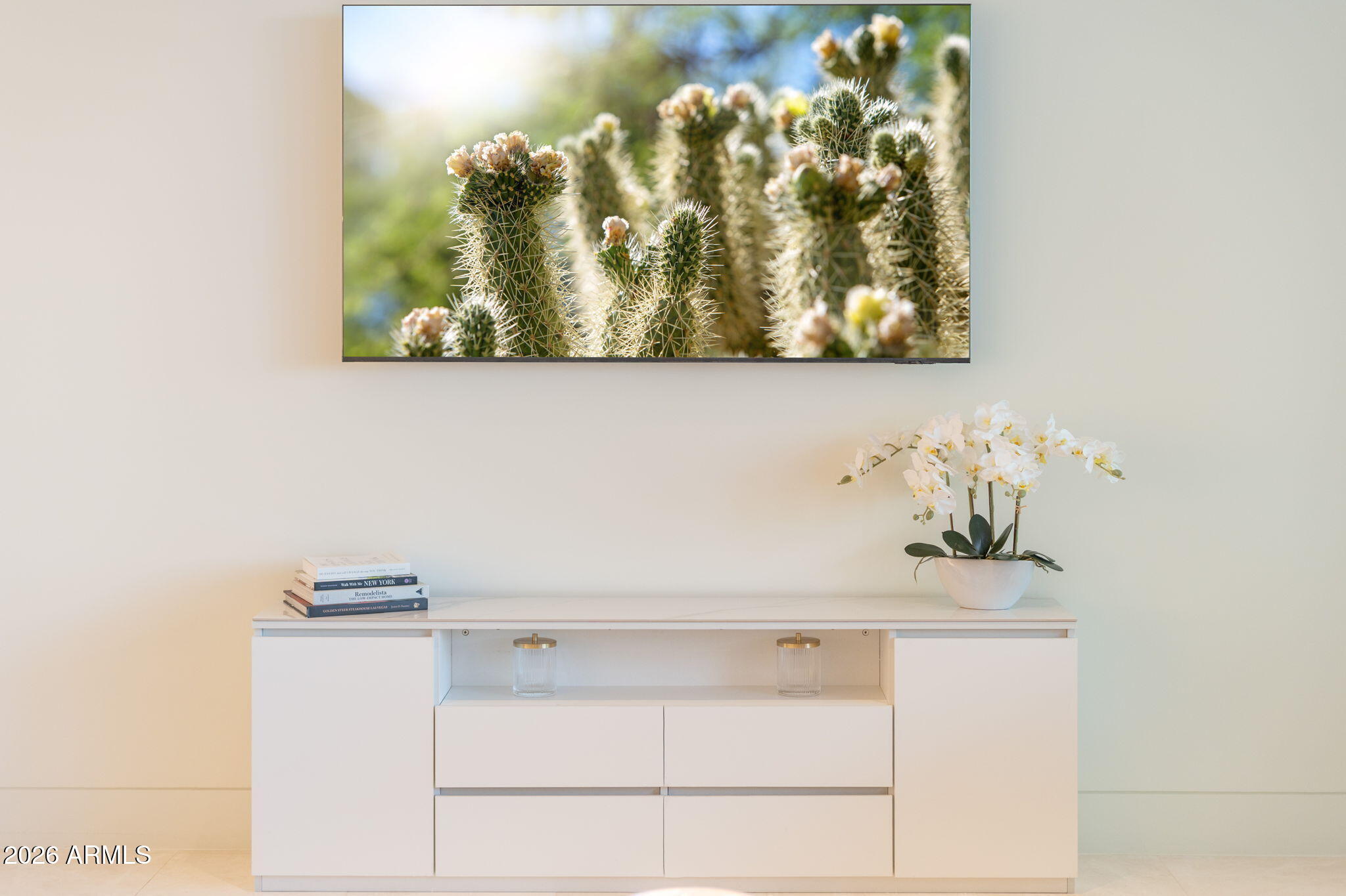 6587 N PALMERAIE Boulevard 2015