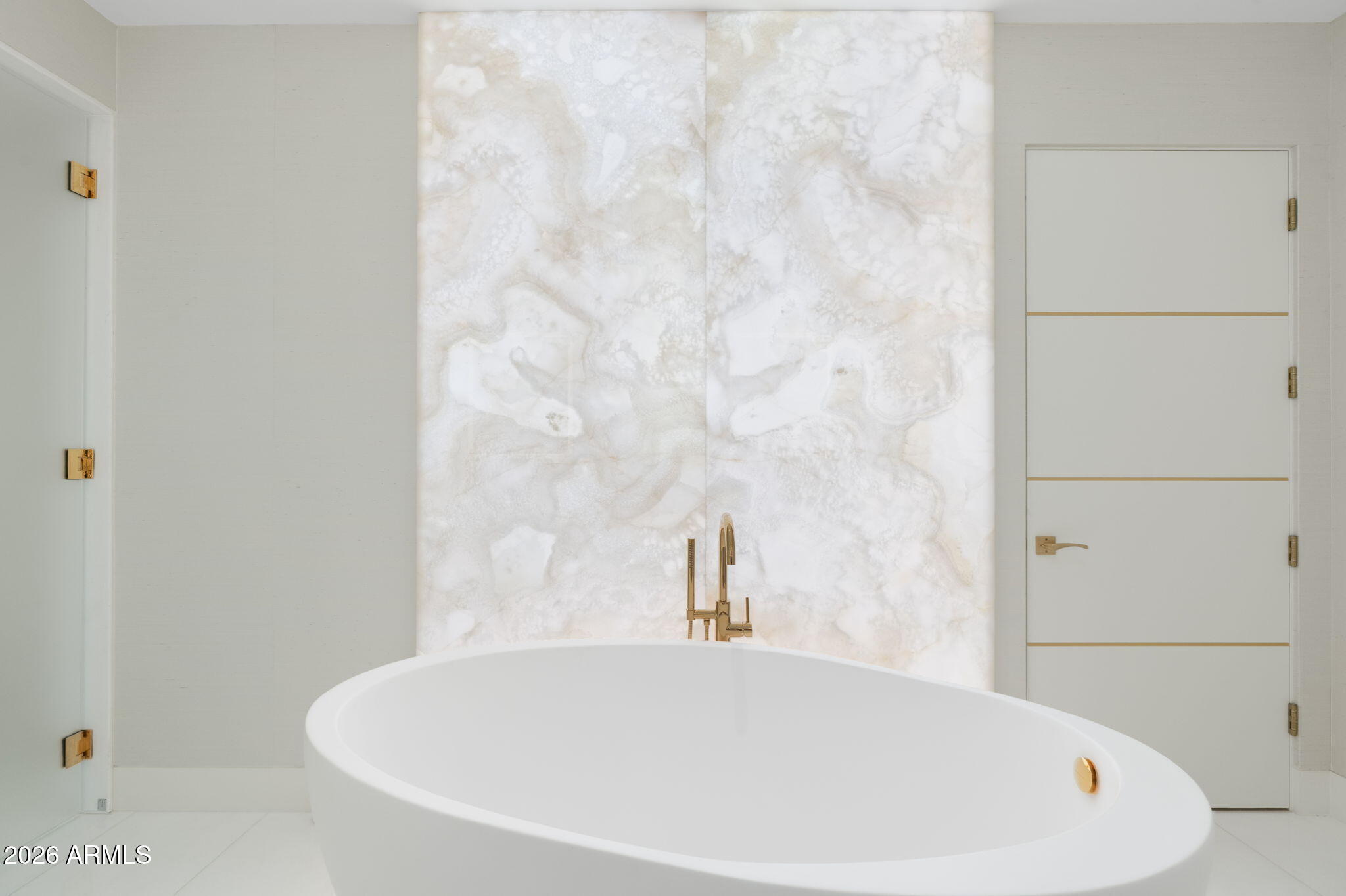 6587 N PALMERAIE Boulevard 2015