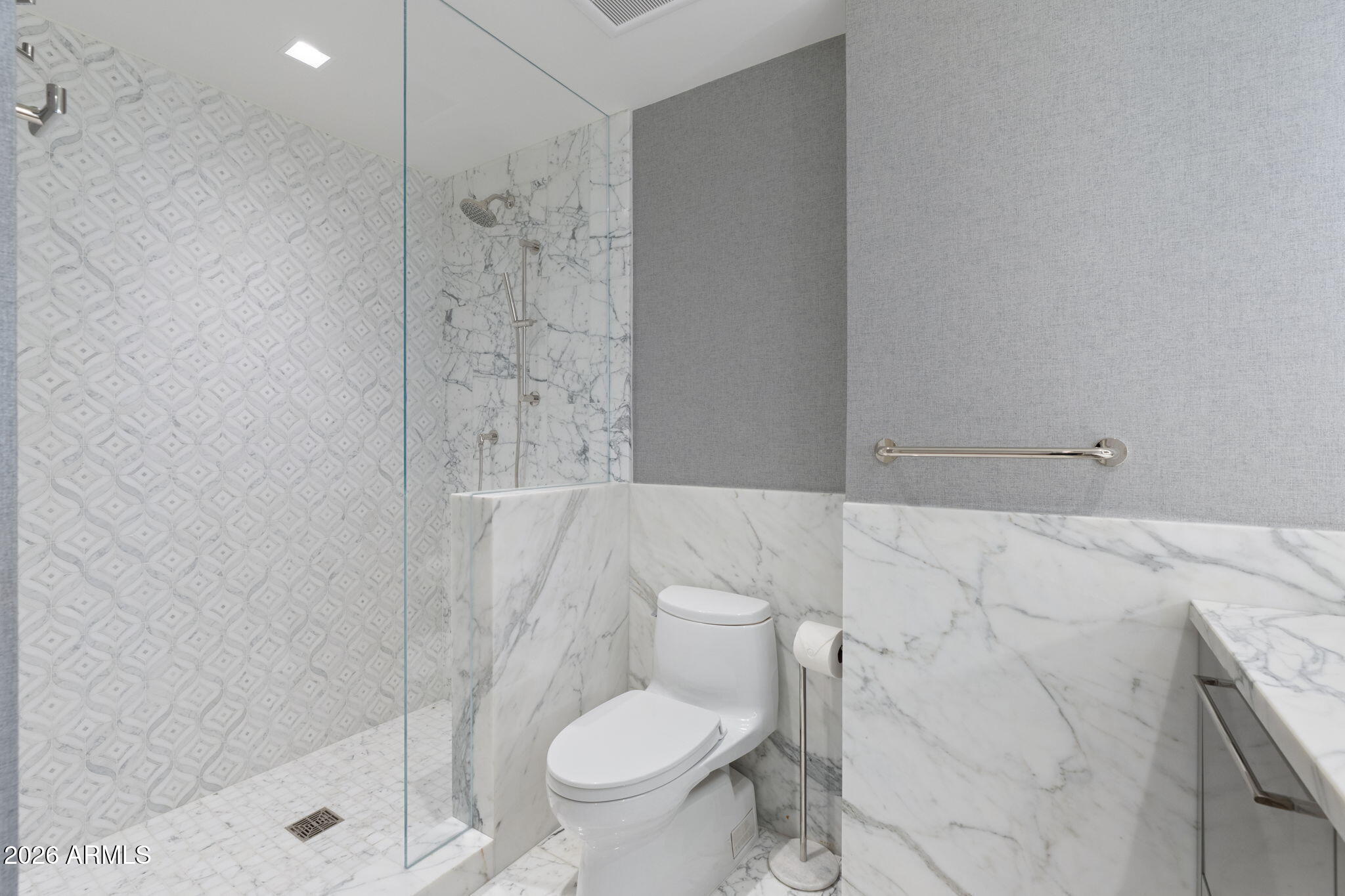 6587 N PALMERAIE Boulevard 2015