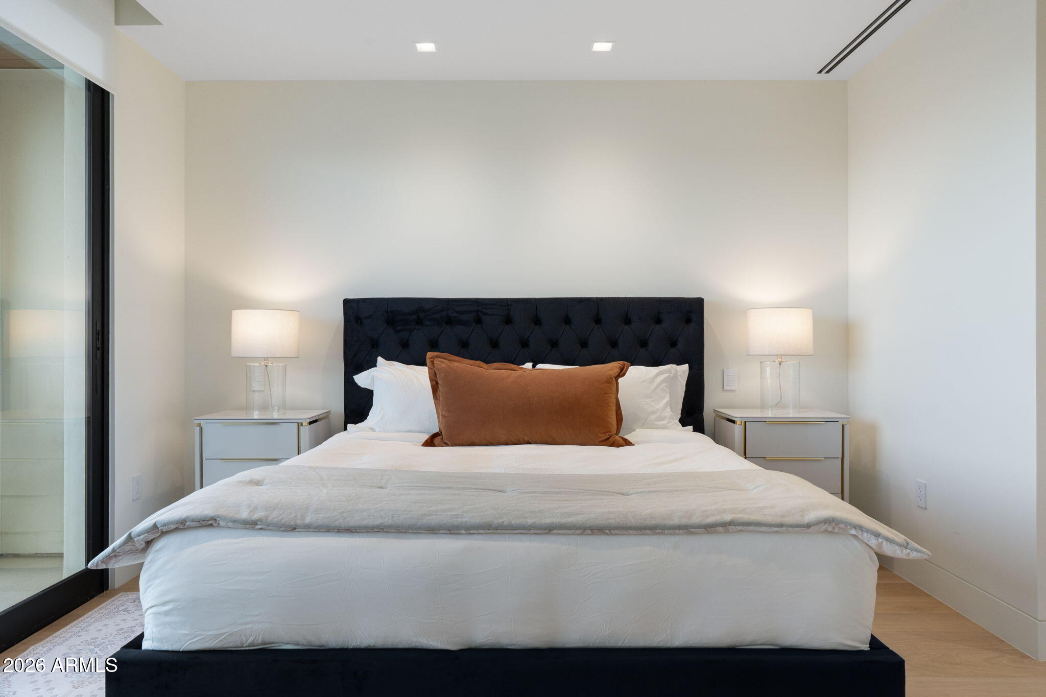 6587 N PALMERAIE Boulevard 2015