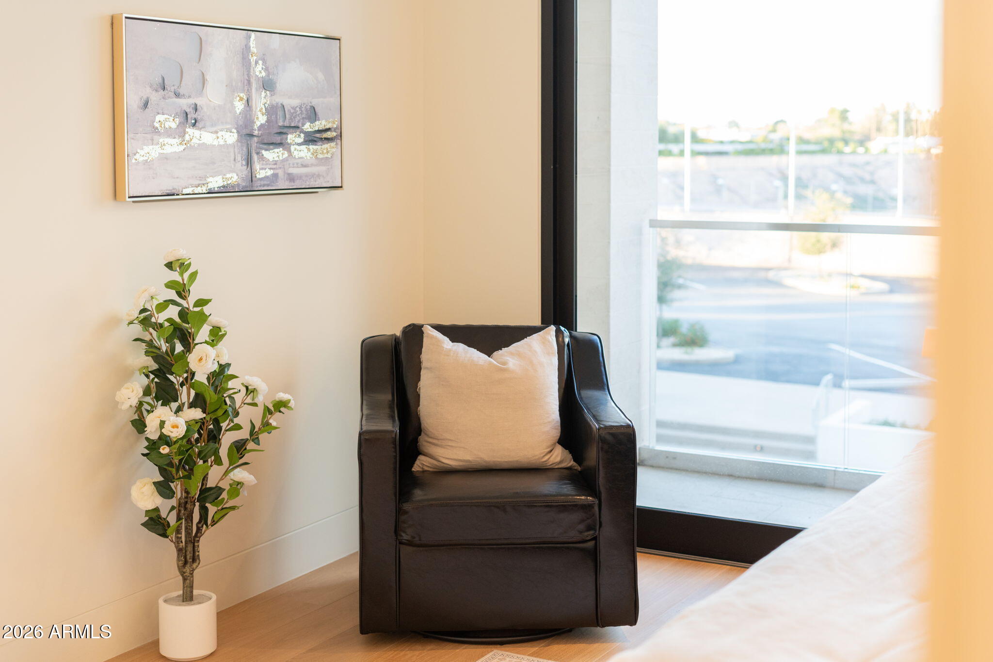 6587 N PALMERAIE Boulevard 2015