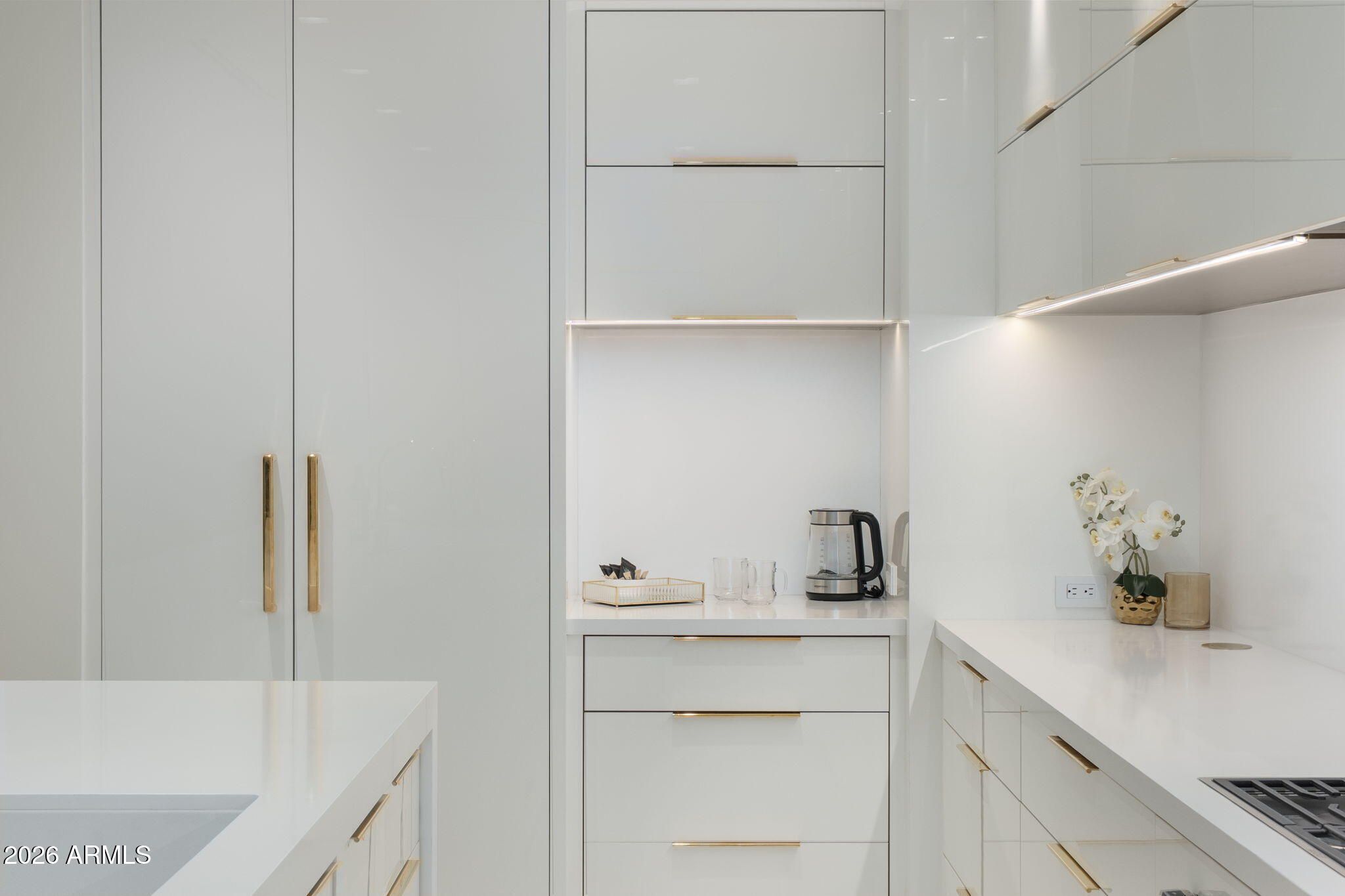 6587 N PALMERAIE Boulevard 2015