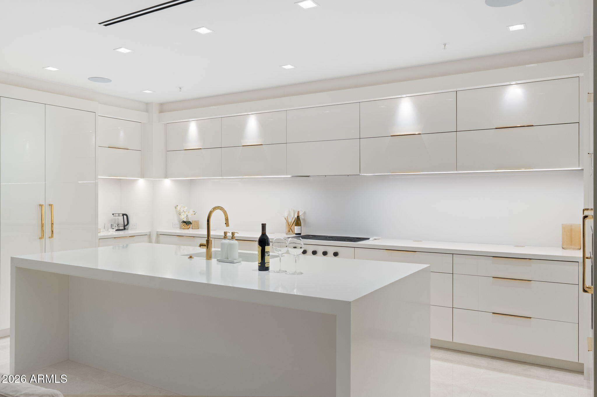 6587 N PALMERAIE Boulevard 2015