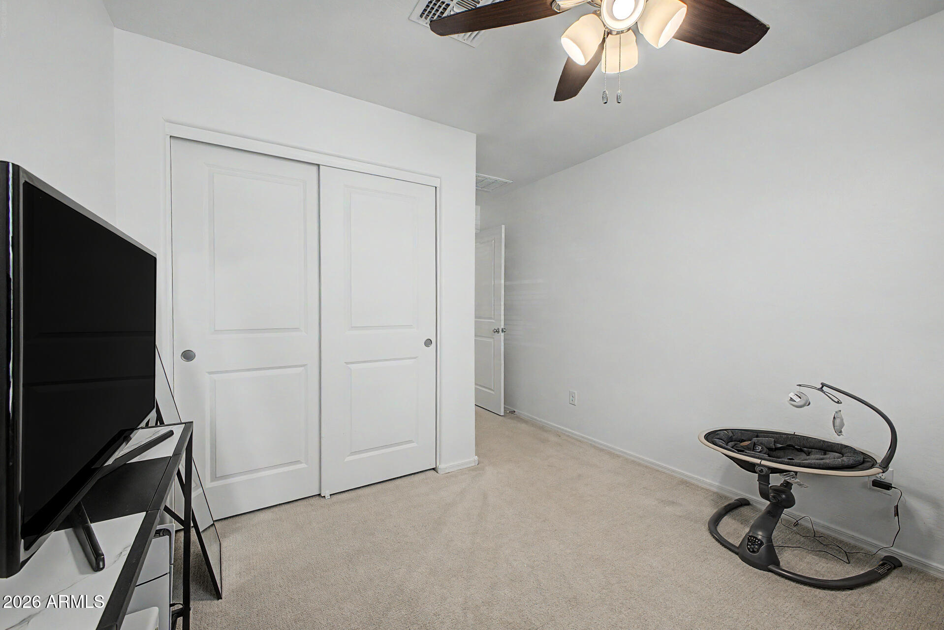 1556 W CENTRAL Avenue