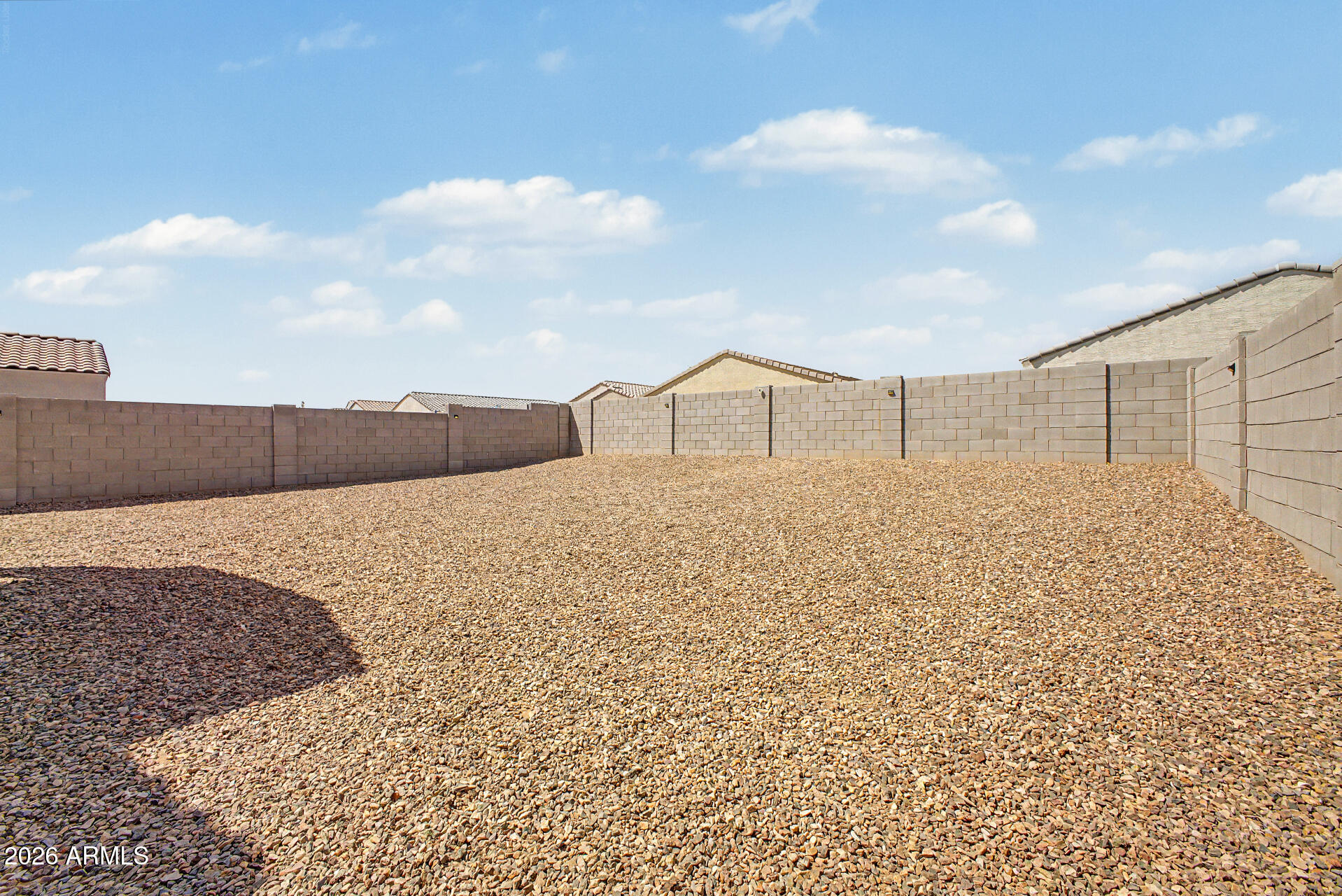 1556 W CENTRAL Avenue