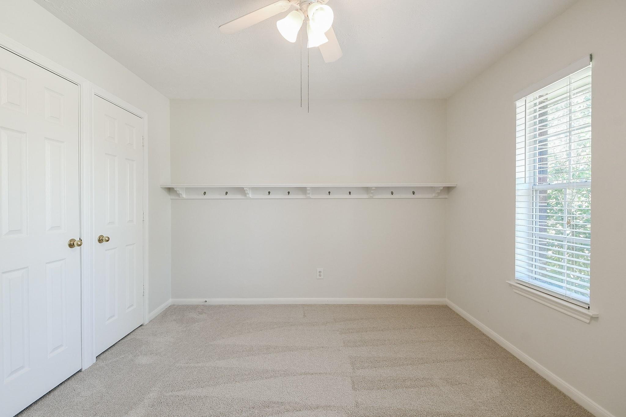 2411 Easterleaf Court