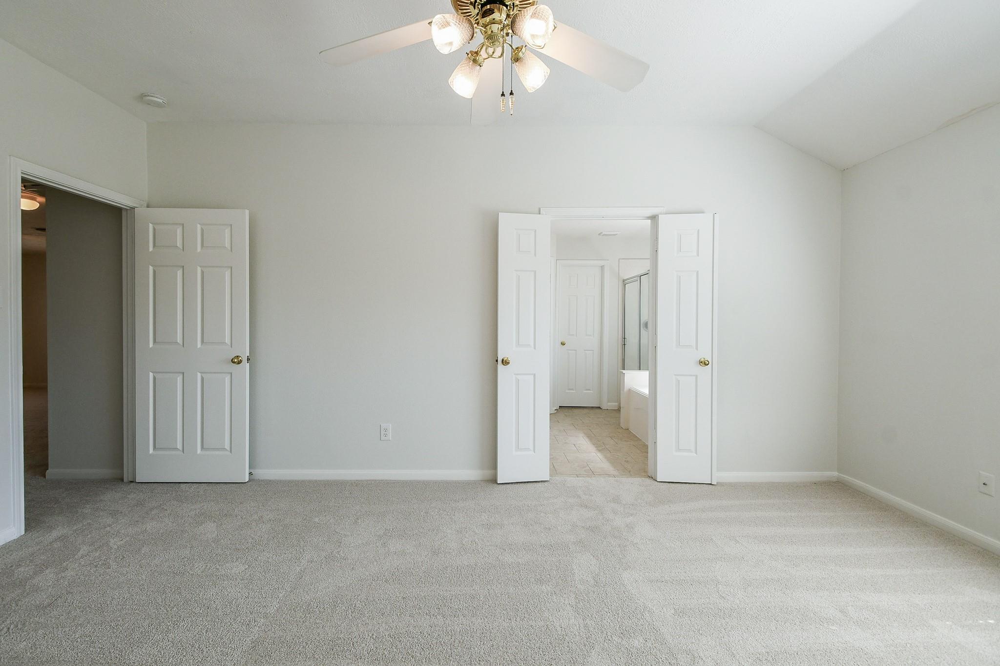 2411 Easterleaf Court