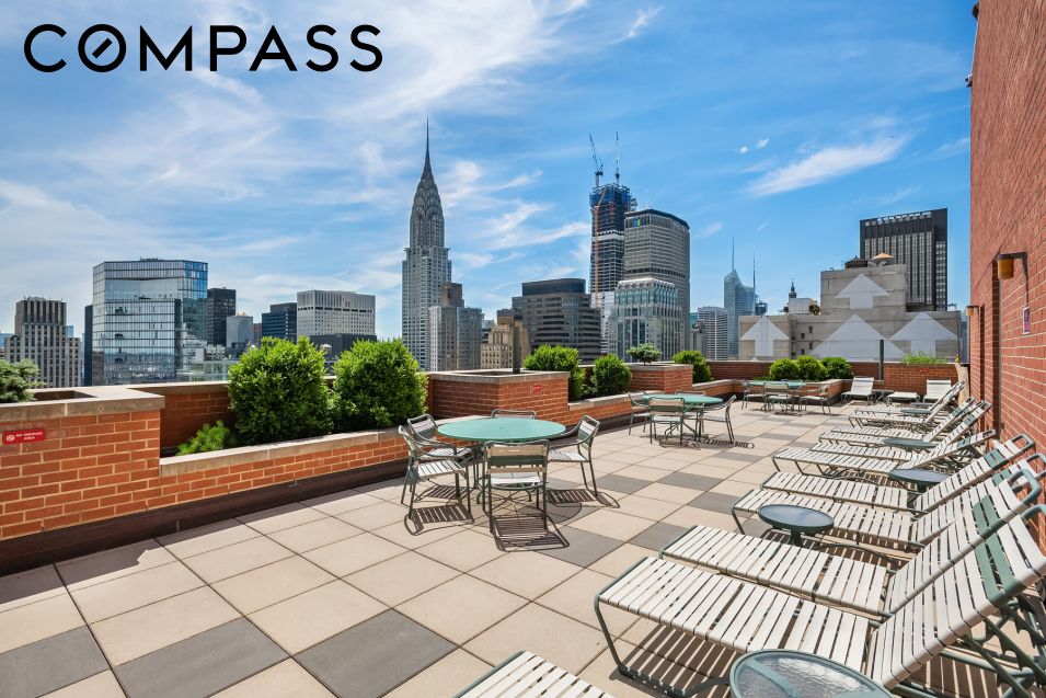 236 E 47th Street 15E