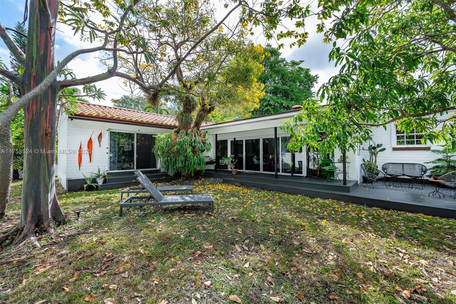 551 Morningside Dr