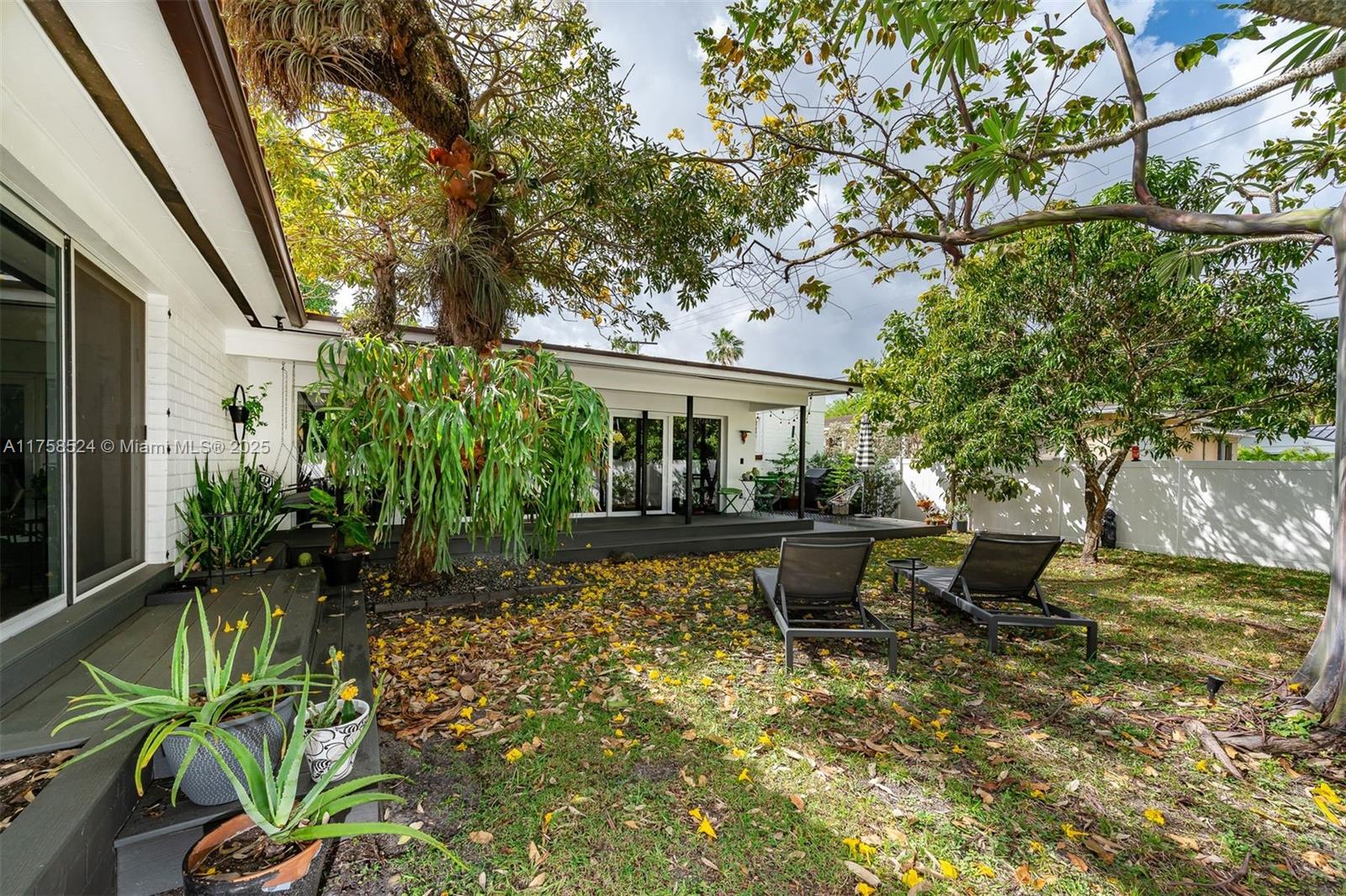 551 Morningside Dr