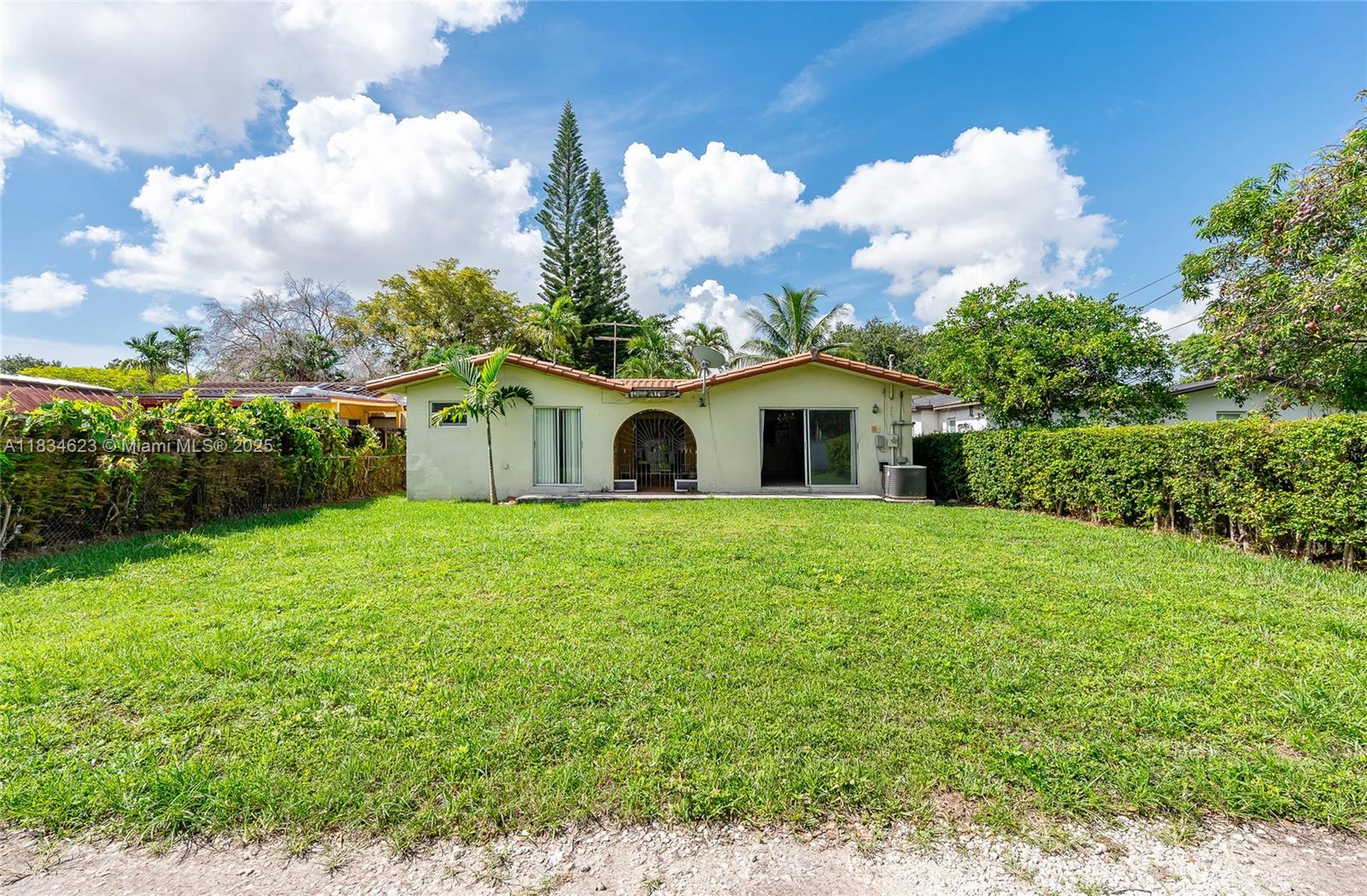 241 Hough Dr