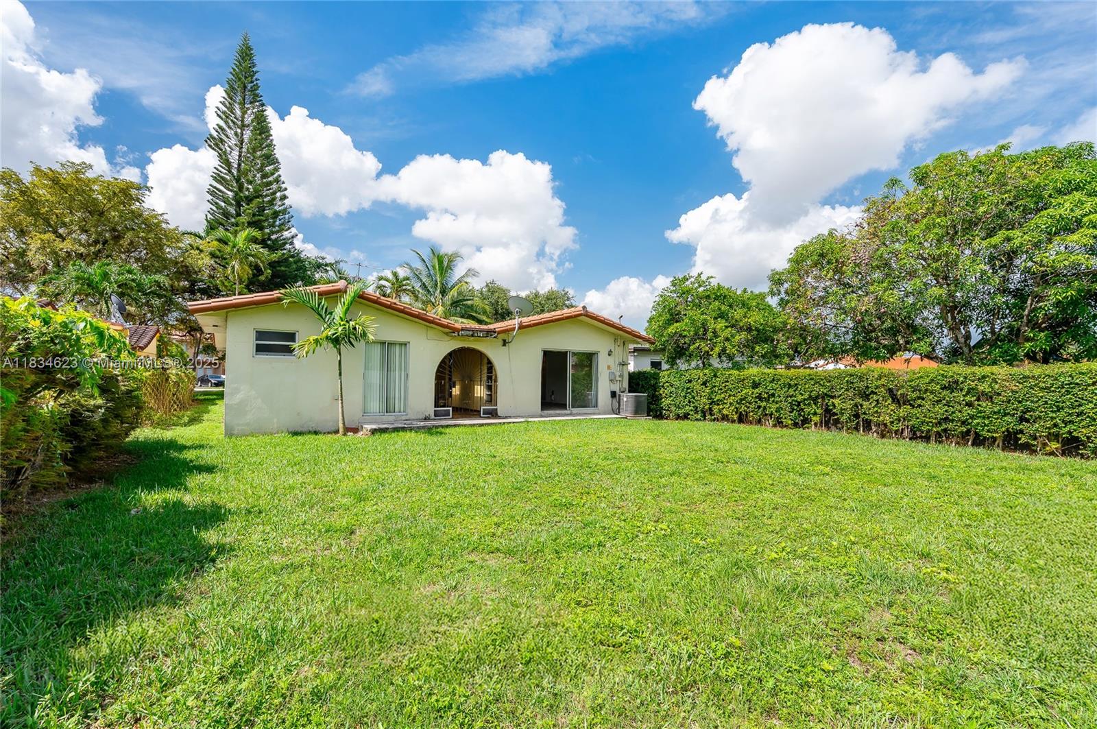 241 Hough Dr