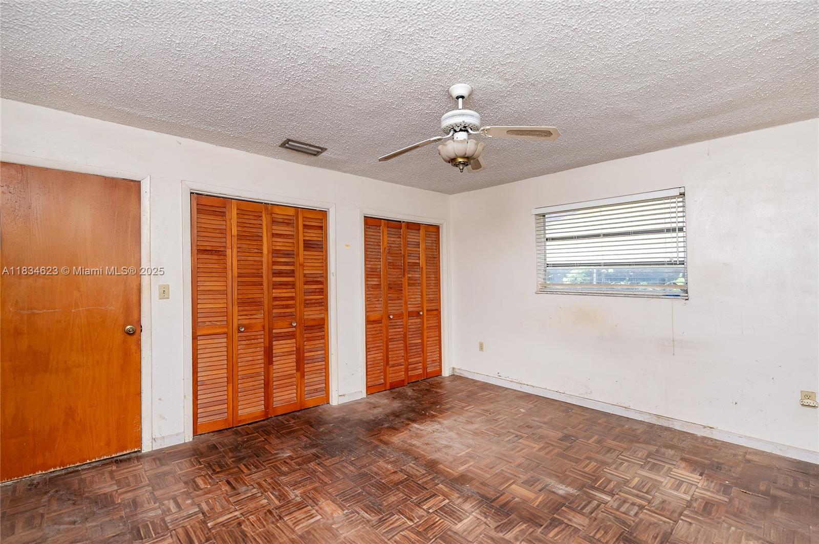 241 Hough Dr