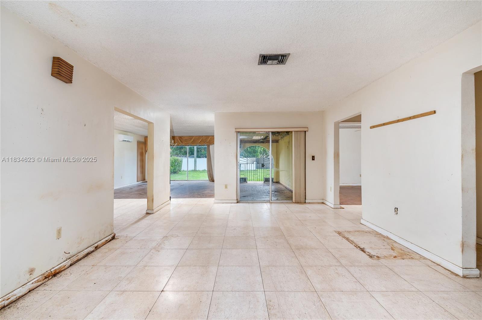 241 Hough Dr