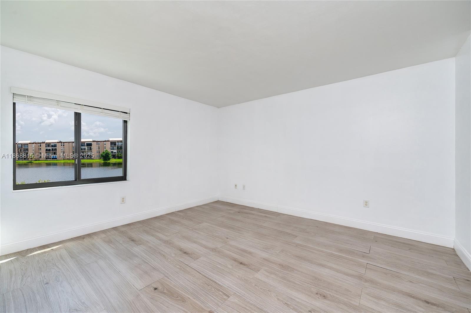 8875 B Fontainebleau Blvd # 204