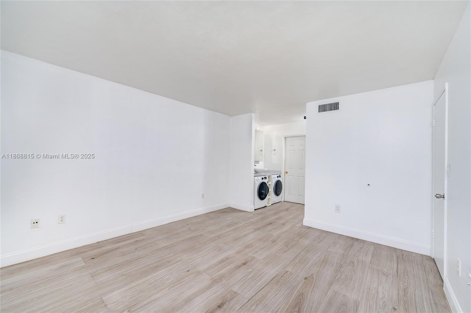 8875 B Fontainebleau Blvd # 204