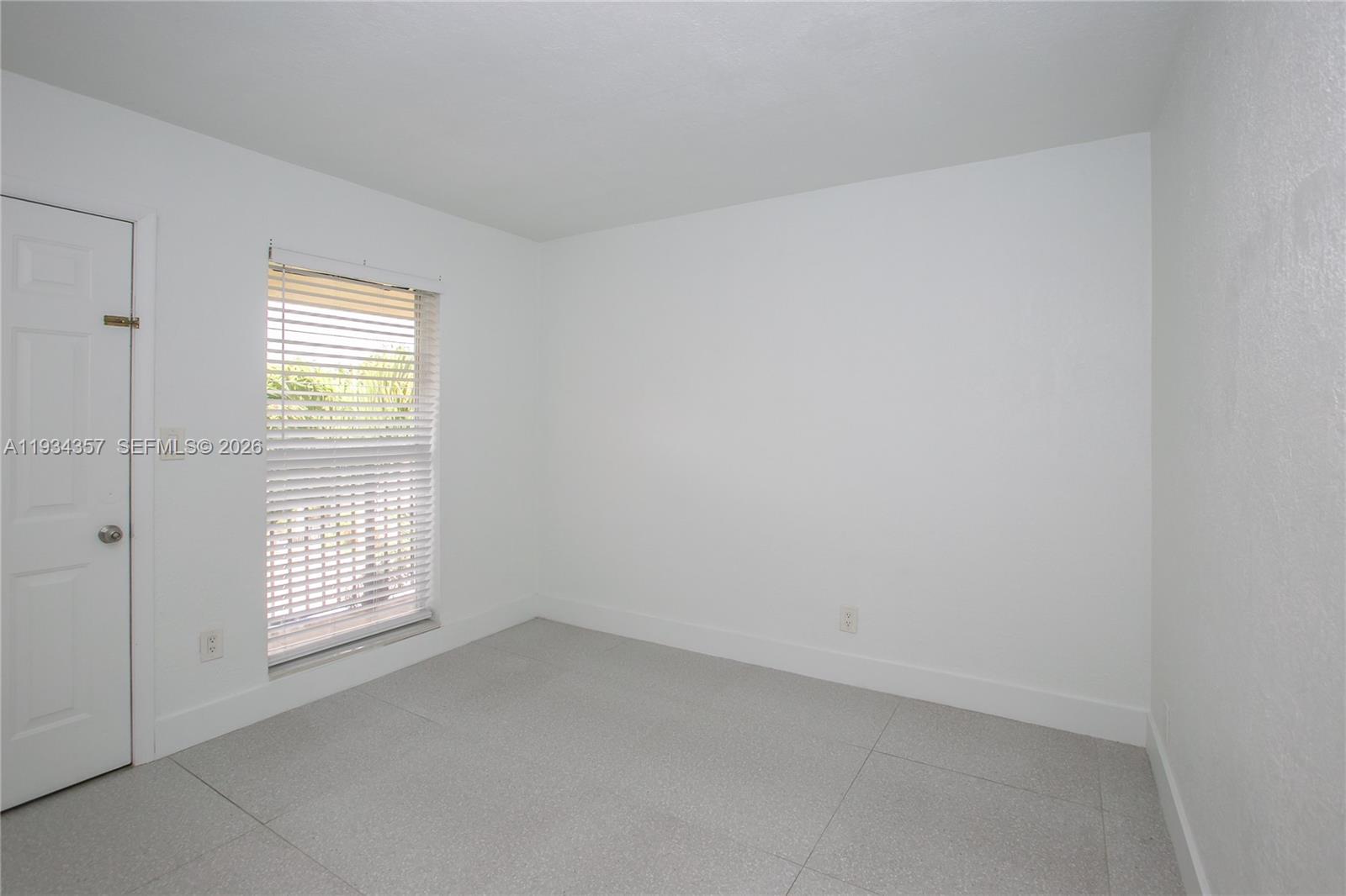 241 S Royal Poinciana Blvd # 305