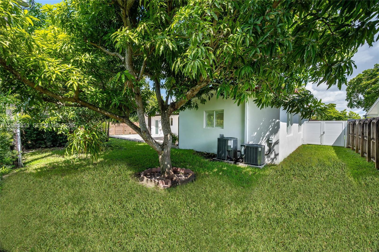 6430 SW 21 St