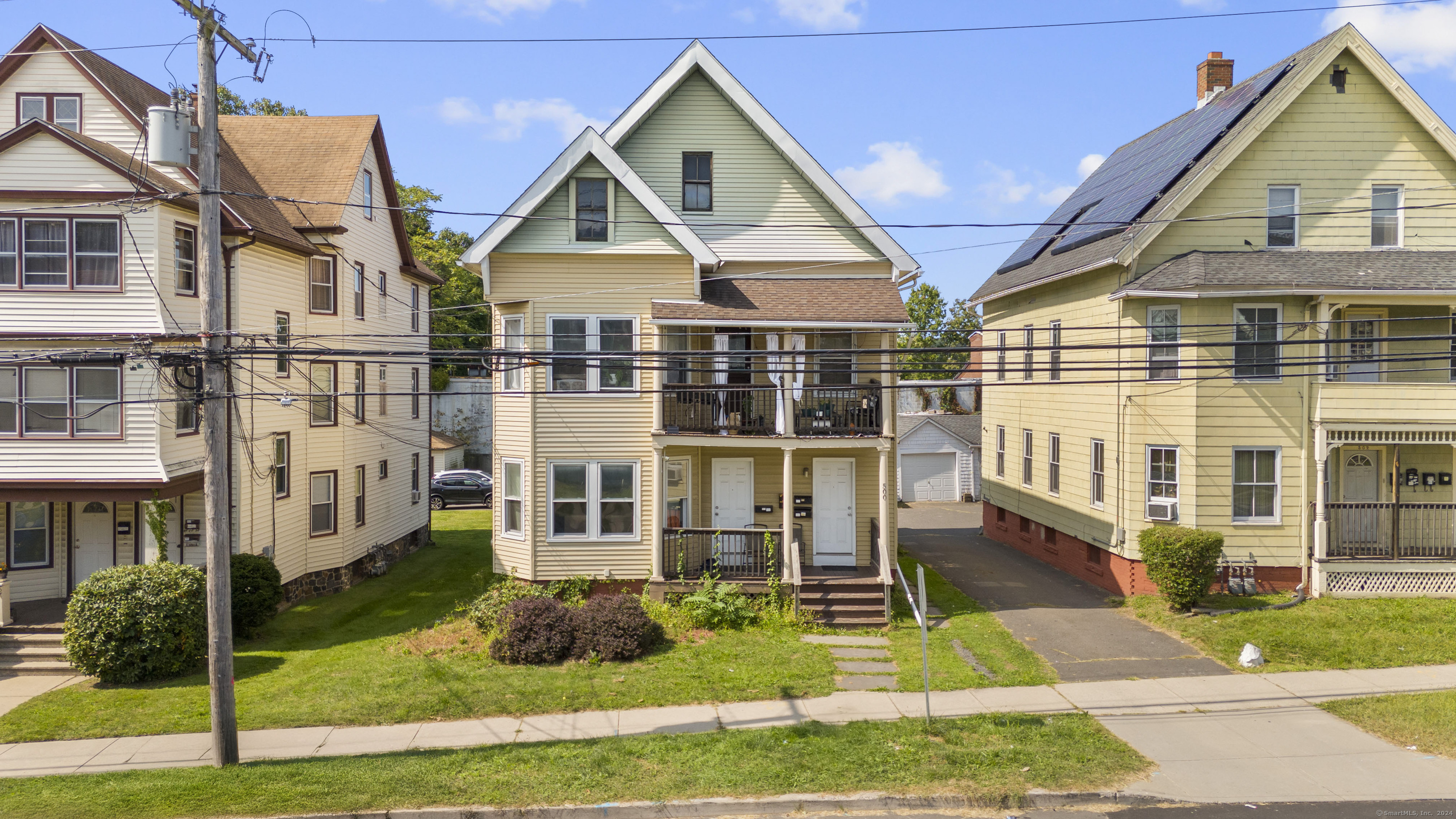 498 Stanley Street