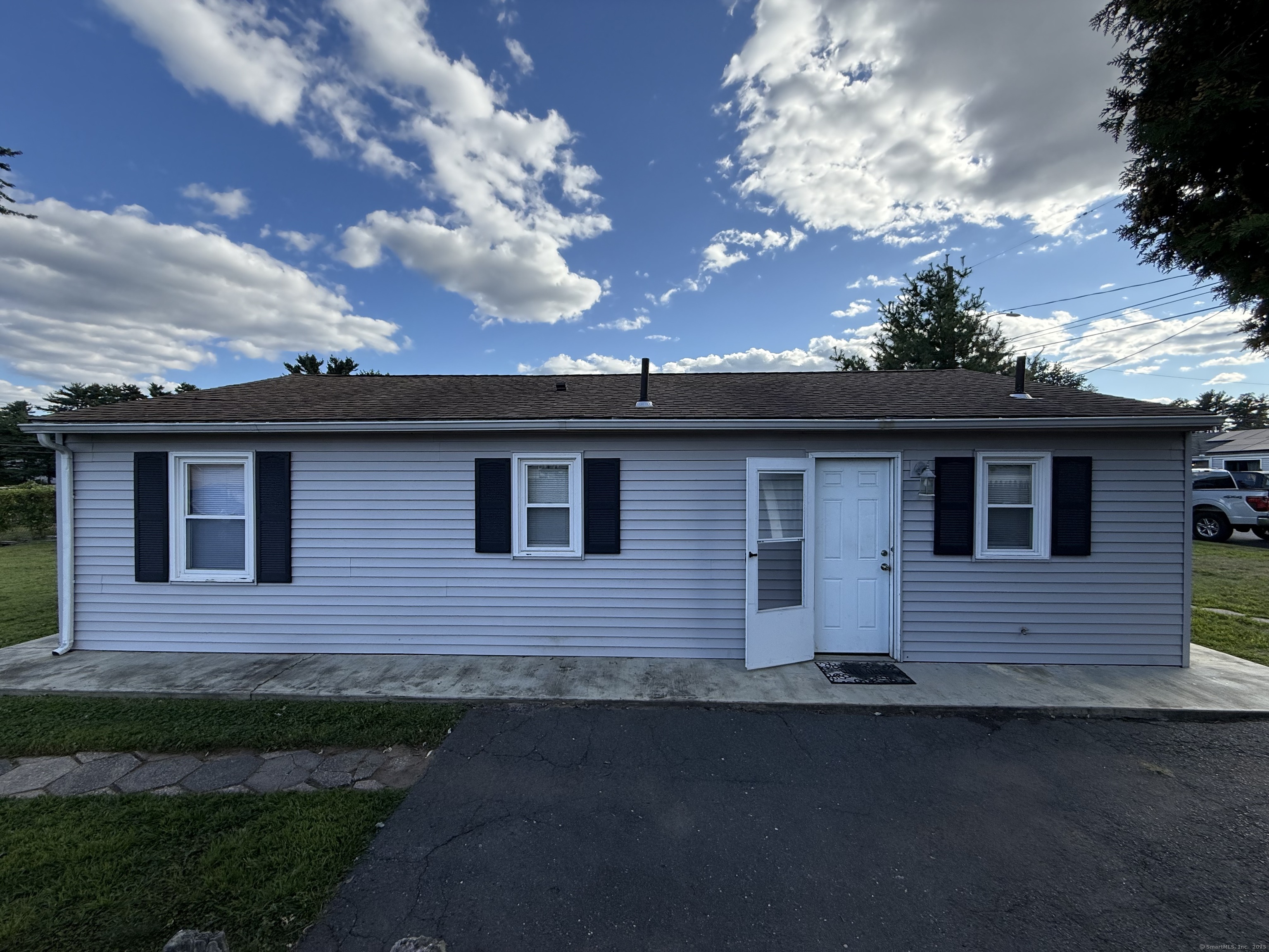 10 Twining Street