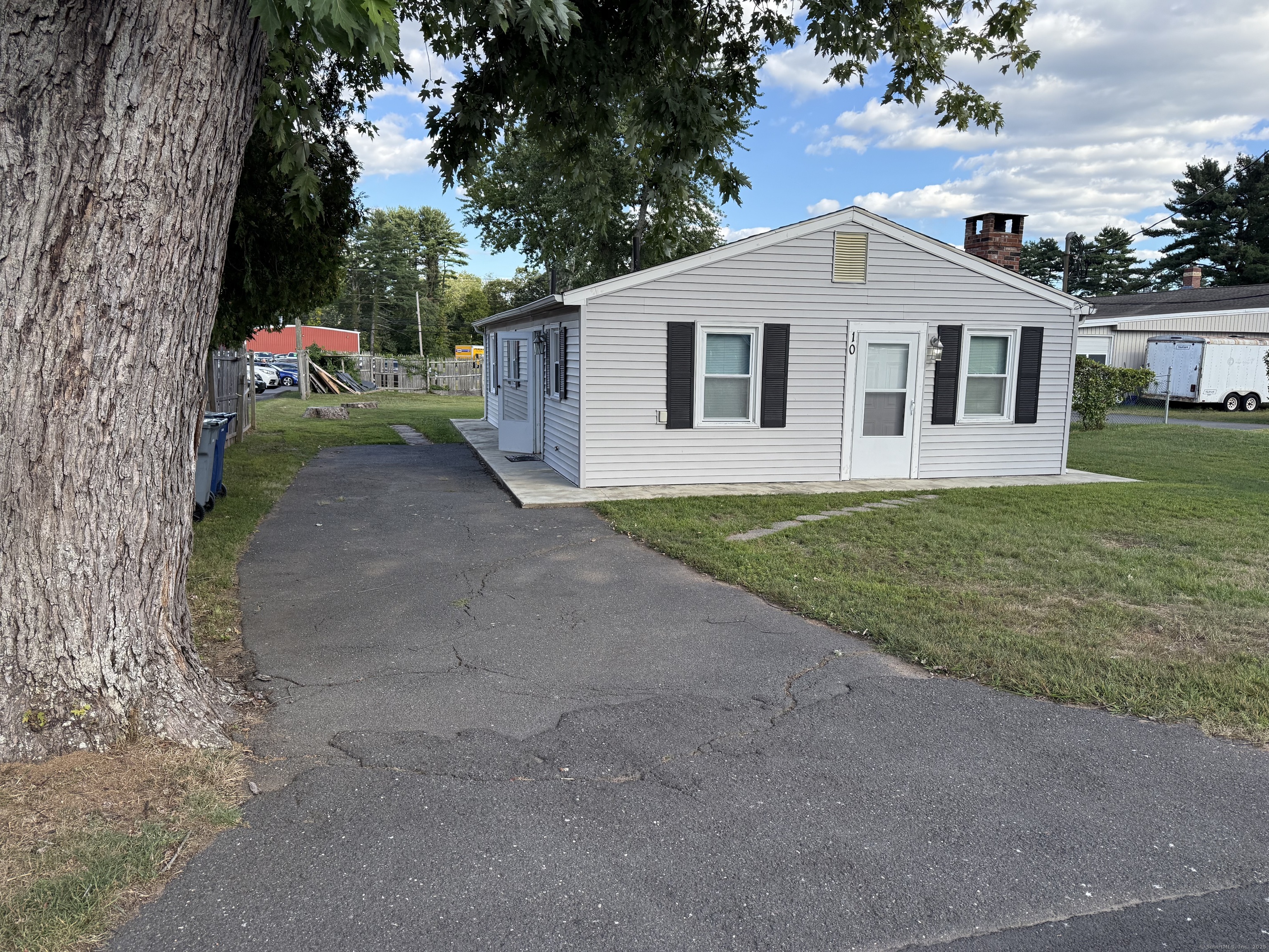 10 Twining Street