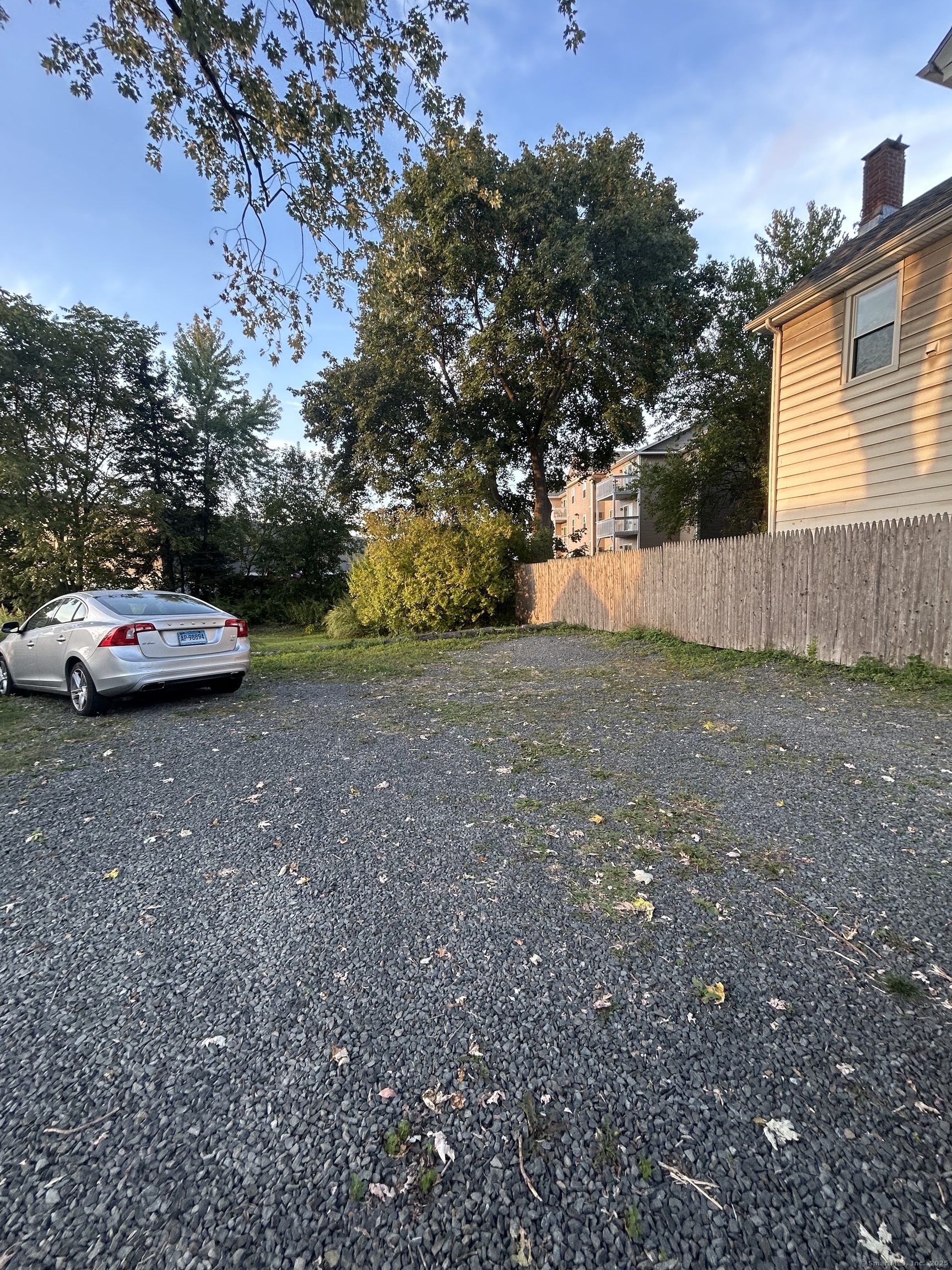 27 West Center Street